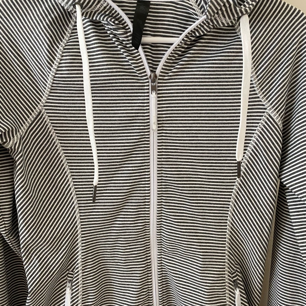 Kyodan Zipup Athletic Top - Picture 2 of 7